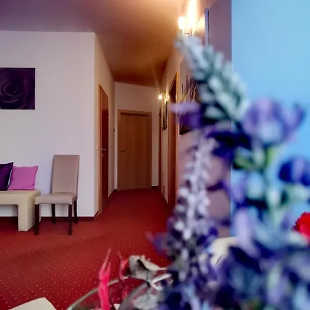 Lion Blue Point Hotel 3*