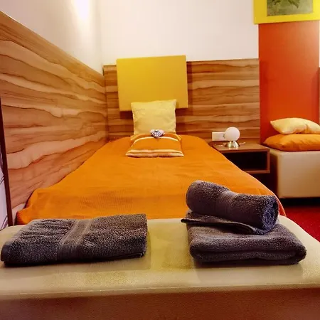 Hotel Lion Blue Point Tulln An Der Donau