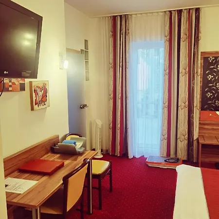 Lion Blue Point 3* Tulln An Der Donau