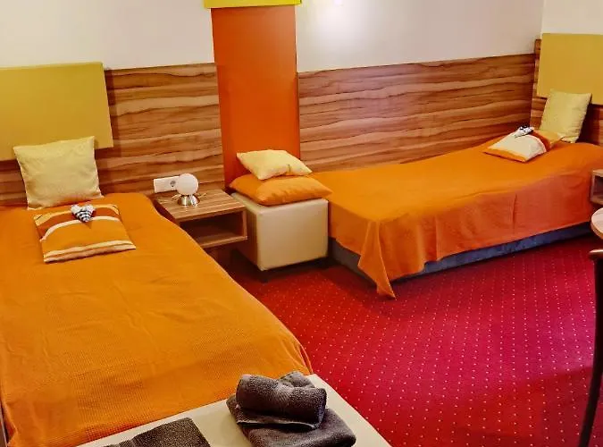 Pensjonat Lion Blue Point Tulln An Der Donau