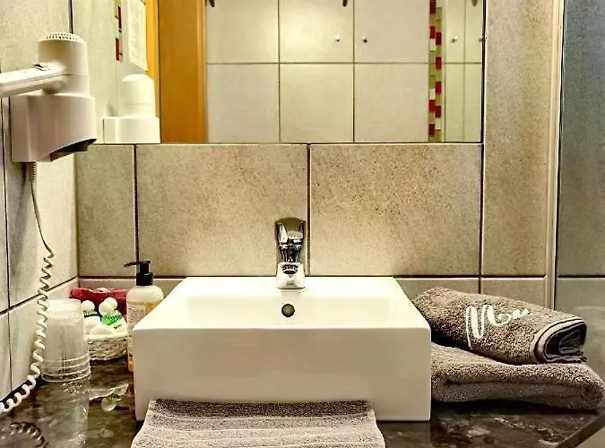 Lion Blue Point Tulln An Der Donau